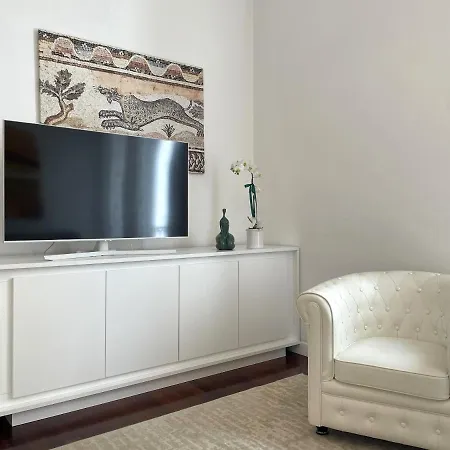 Eugenia - Luxury Flat In The Centre, With Parking Space * Bordighera
