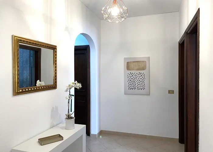 Eugenia - Luxury Flat With Parking Space Bordighera