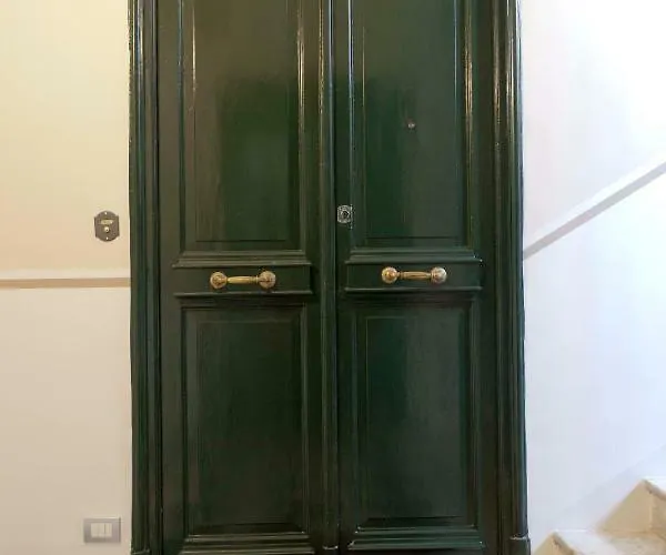 Eugenia - Luxury Flat With Parking Space